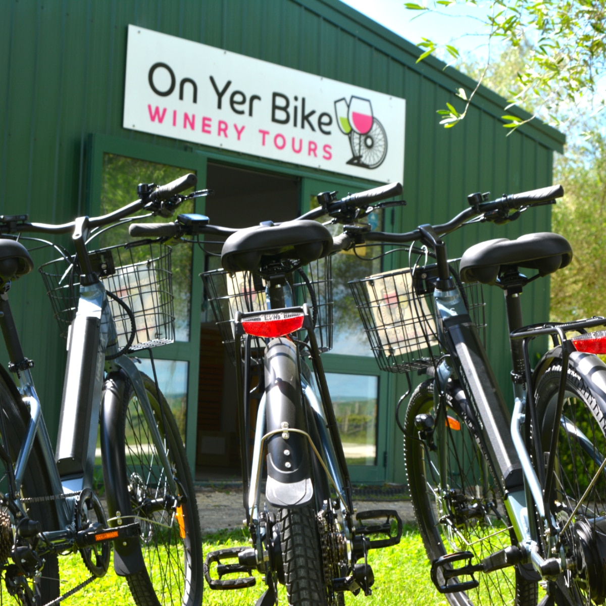 bikes-out-front1200x1200 Swift Wines Lumiere Red 2024